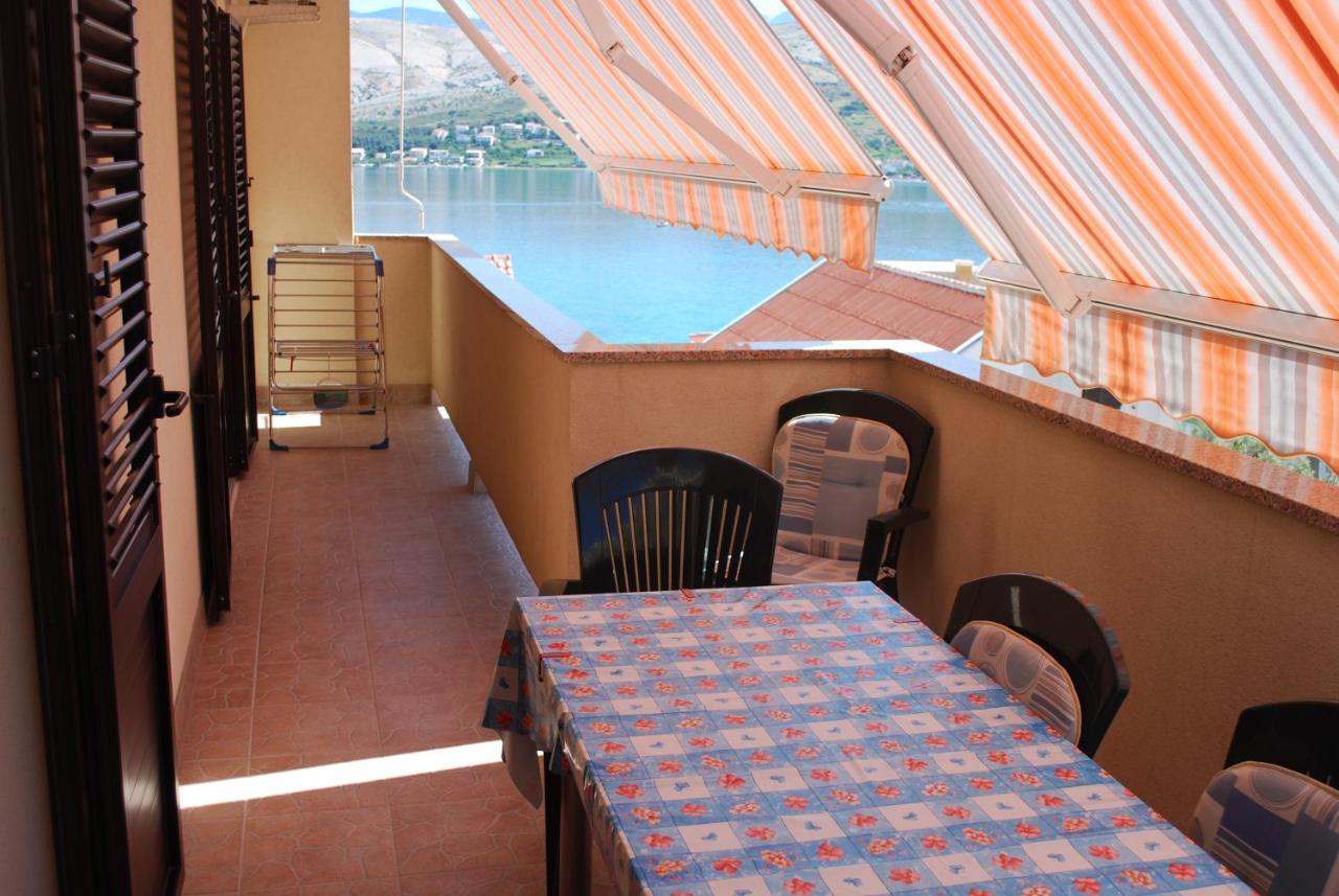 Apartments And Rooms By The Sea Pag - 11487 Pag Town Exterior foto