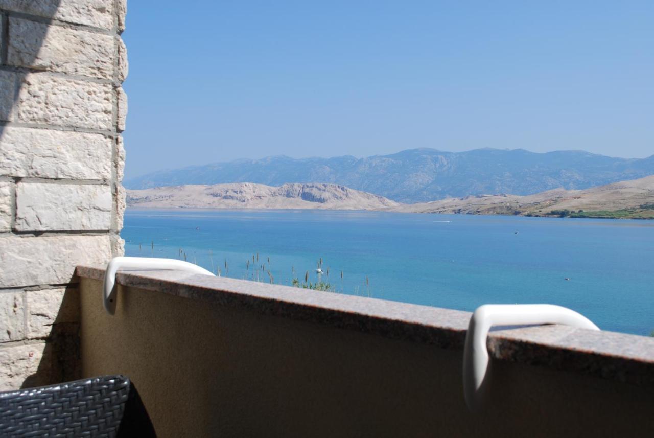 Apartments And Rooms By The Sea Pag - 11487 Pag Town Exterior foto
